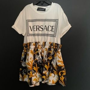 EC Girls’ Versace dress size 4A 104cm